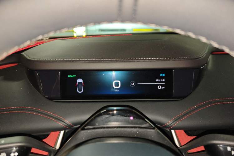 Used Xiaomi Auto SU7 2024 Rear-Drive Long-Range Intelligent Driving Version