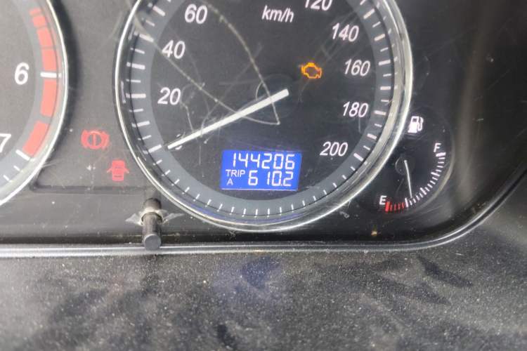 Used BAIC Weiwang M20 2014 1.5L Comfort Version BJ415B Odometer Close Up