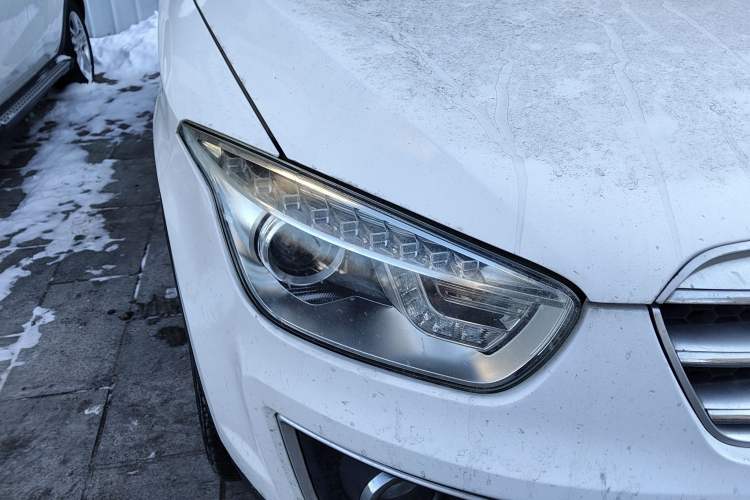 Used Bestune X80 2013 2.0L automatic luxury version