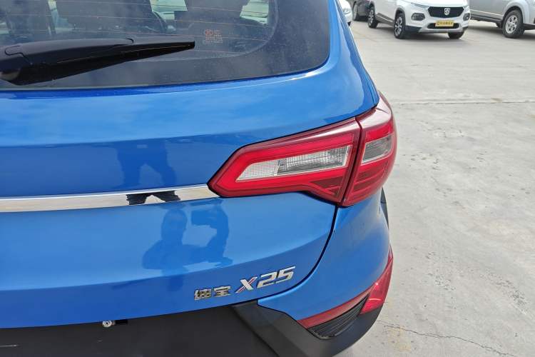 Used BAIC Senova X25 2015 1.5L Manual Elite Edition