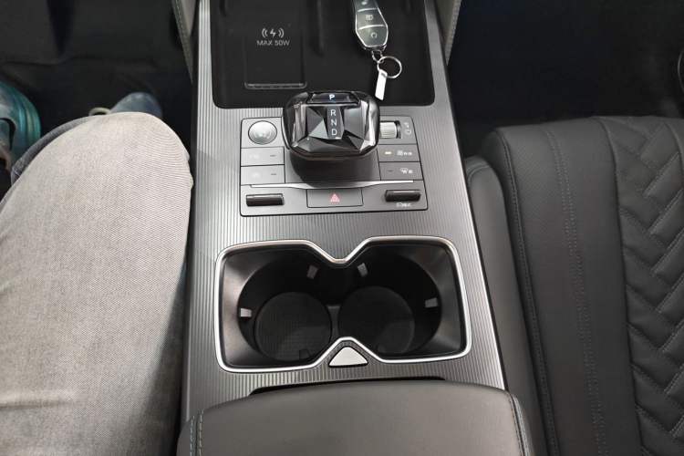 Used BYD Song L DM-i 2025 Intelligent Driving Version 160 km Beyond-Range Type