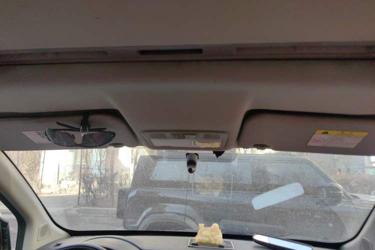 Used FORTHING S500 2016 1.6L Manual Luxury Model
