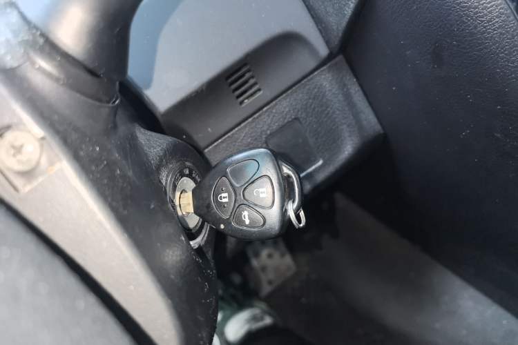 Used Toyota Reiz 2012 2.5V Fengdu Elite Stylish Edition Vehicle Key