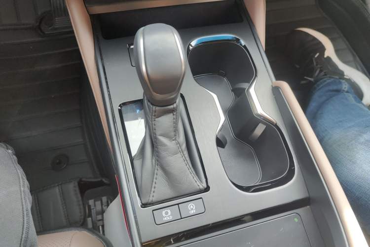 Used Lexus ES 2025 200 Premium Edition