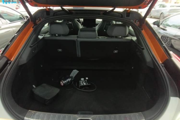 Used Zeekr 001 2025 WE Edition 100 kWh Rear-Wheel Drive