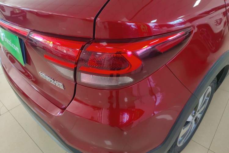 Used Kia KX Cross 2017 1.4L AT GLS
