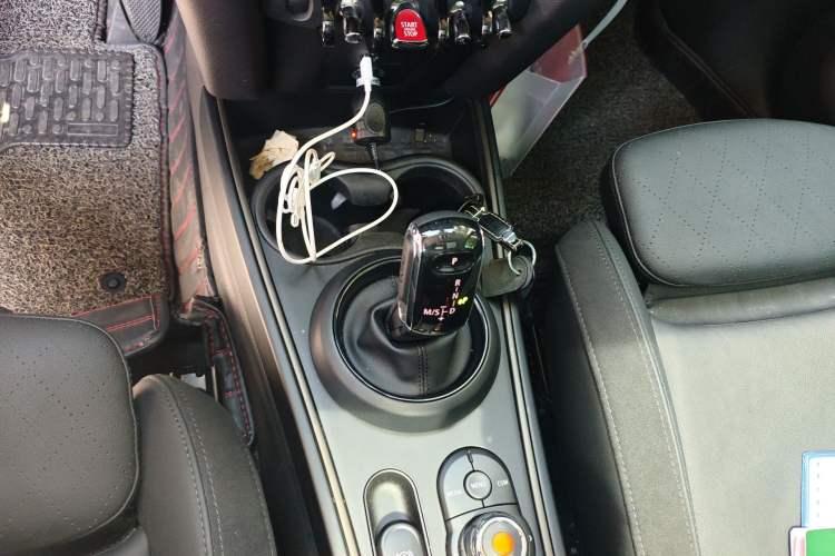 Used MINI Countryman 2020 2.0T COOPER S Gear Lever