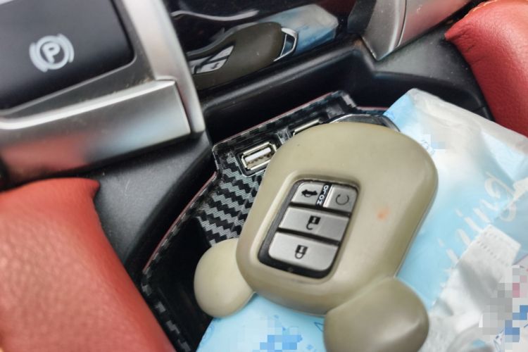 Used Honda Civic 2016 220TURBO CVT Luxury Edition
