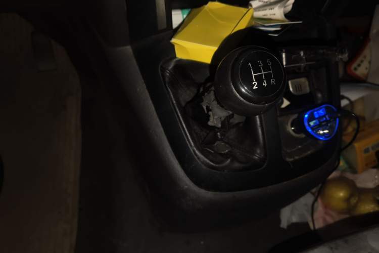 Used Jinbei Express 2017 2.0L Standard Version V19
