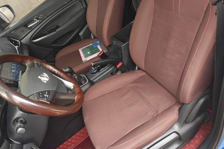 Used CHANGAN OSHAN A800 2017 1.6L Manual Elite Model Left Front Seat