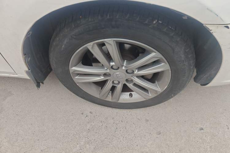 Used Geely Auto Emgrand 2017 Sedan Million Edition 1.5L CVT Upward Version