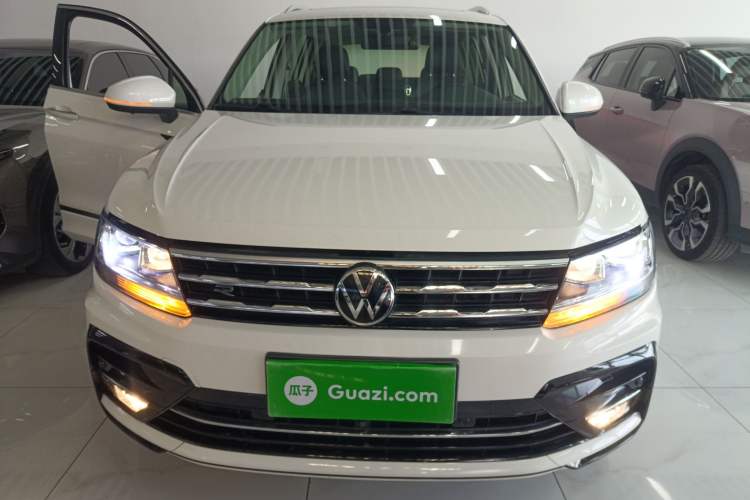 Used Volkswagen Tiguan L 2021 330TSI Automatic Two-Wheel Drive R-Line Enhanced Edition Front