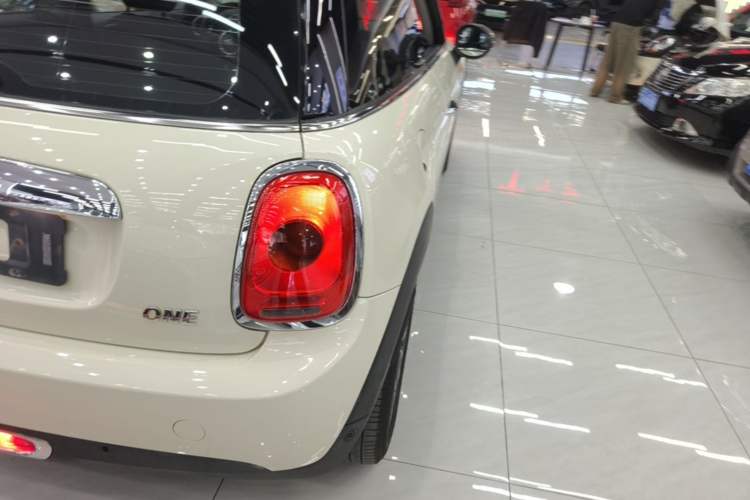 Used MINI 2014 1.2T ONE+