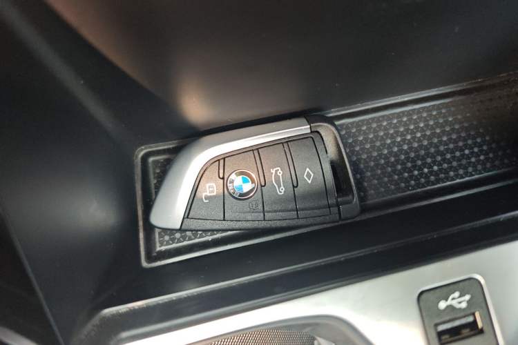 Used BMW 2 Series 2023 225i Four-Door Coupe M Sport Package Interior 1