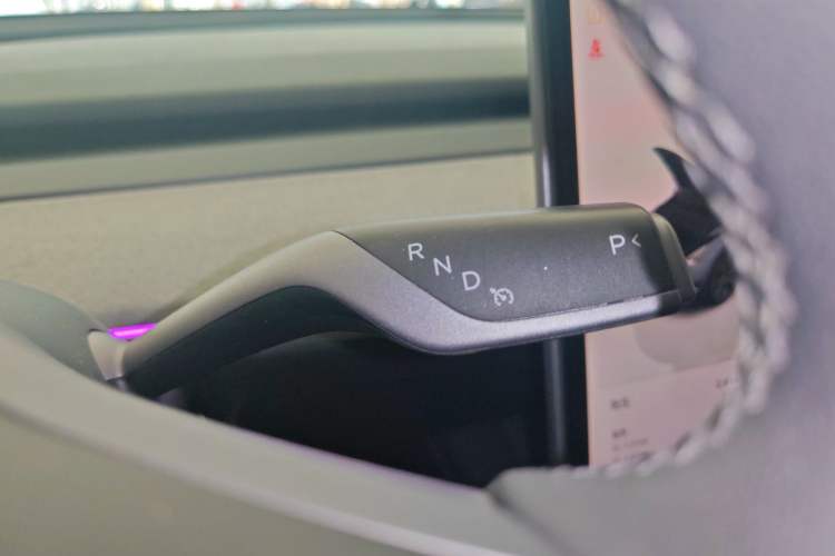 Used Tesla Model Y 2024 Rear-Wheel-Drive Version Gear Lever