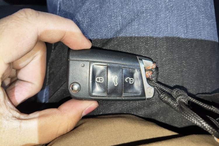 Used Volkswagen Golf 2015 1.4TSI Automatic R-Line Vehicle Key