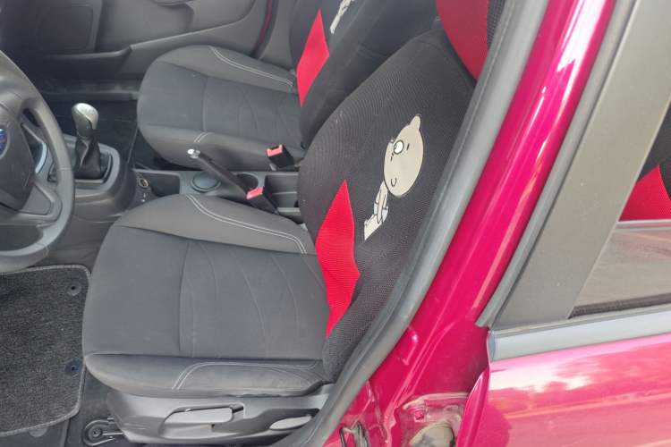 Used Ford Fiesta 2013 Hatchback 1.5L Manual Fashion Edition