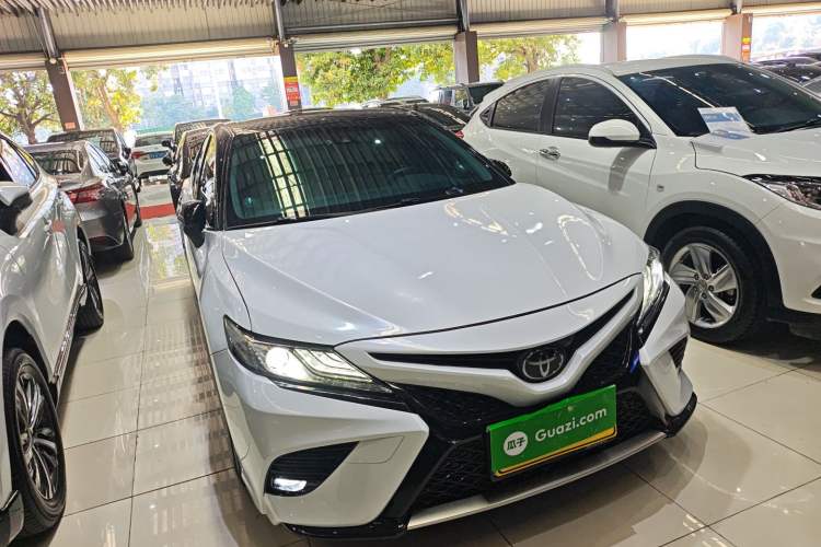 Used Toyota Camry 2019 2.5S FENGSHANG Version China VI Standard
