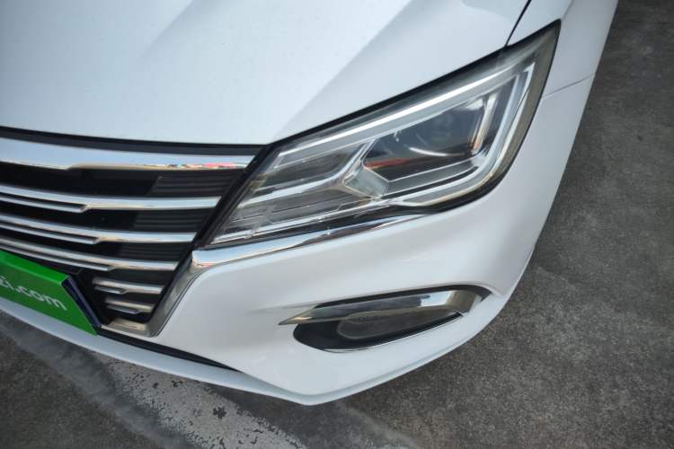 Used Roewe i5 2020 1.5L Automatic 4G Connected Linghao Edition Left Front Headlight