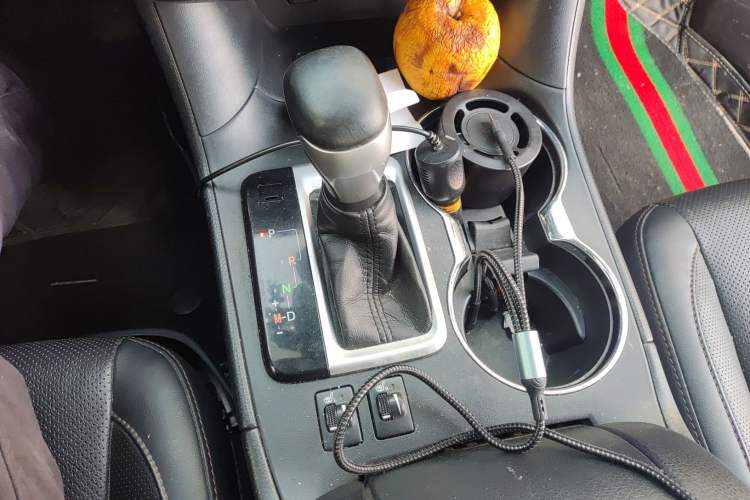 Used Toyota Highlander 2018 2.0T Four-Wheel Drive Luxury Version 7 Seats China VI Standard