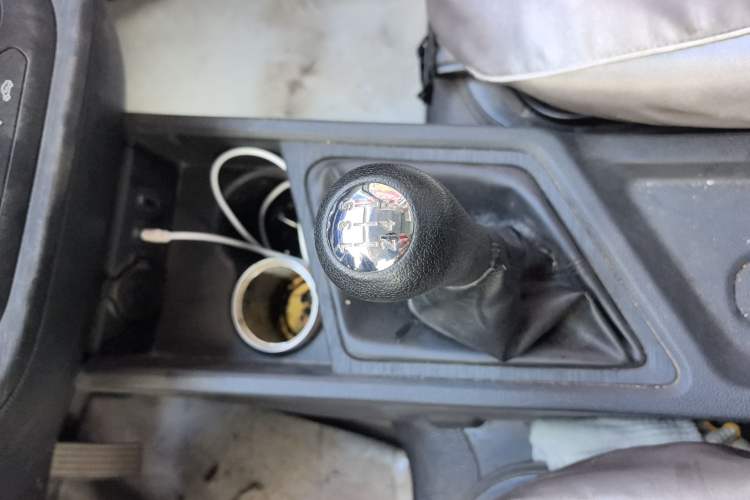 Used CHANGAN KAICHENG Ruixing M60 2023 1.5L GDI Comfort Van 2-Seater Gear Lever