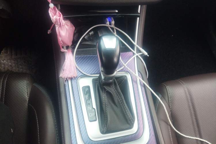 Used CHANGAN Raeton CC 2018 1.5T Automatic Elegant Version China V Standard
