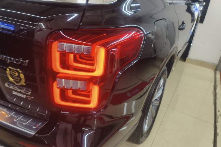 Used GAC Trumpchi GS8 2020 390T Two-Wheel Drive Luxury Smart Connectivity Commemorative Edition (7 Seats)
