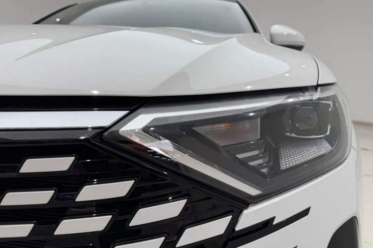 Used Jetta VS7 2024 280TSI Automatic Pioneer Edition