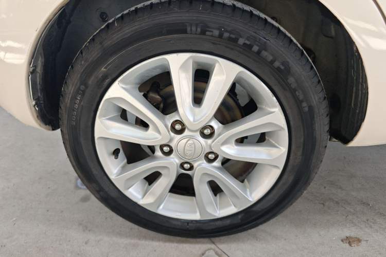 Used Kia Soul 2013 1.6L AT GL
