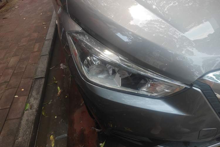 Used Nissan Kicks 2021 1.5L XL CVT Cool Enjoyment Edition