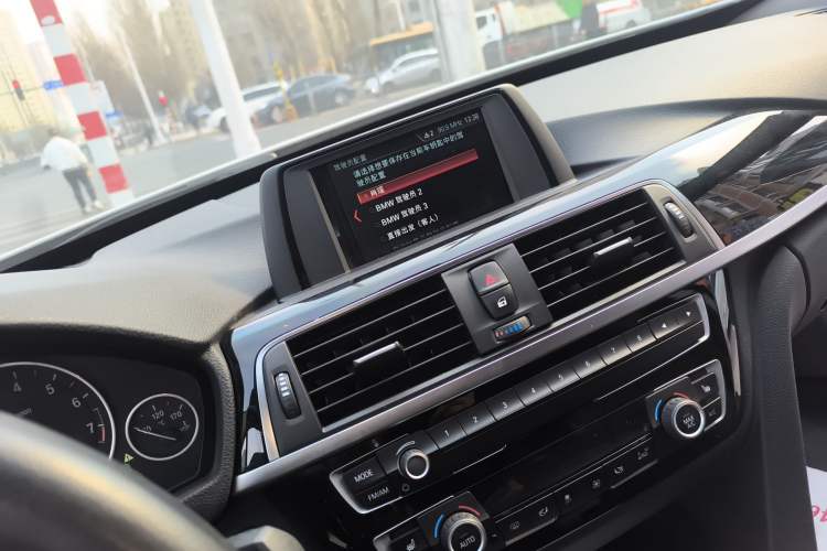 Used BMW 3 Series GT 2018 320i Sport Edition