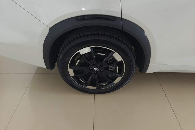 Used GAC Trumpchi ES9 2024 PHEV 143km Traveler Max Exterior 3