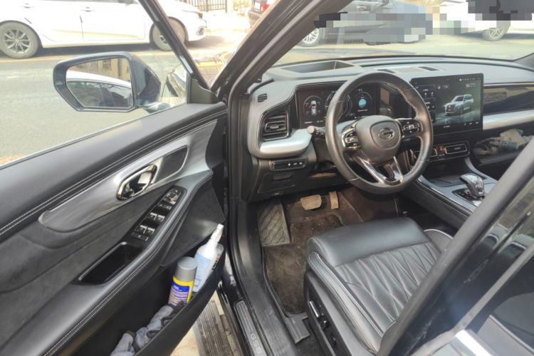 Used GAC Trumpchi GS8 2022 Dual-Engine Series 2.0TM Four-Wheel Drive Flagship Edition (7 Seats) Driver Seat