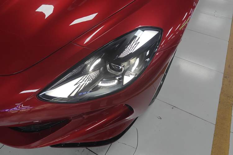 Used MG Cyberster 2024 501km Charming & Heartwarming Edition
