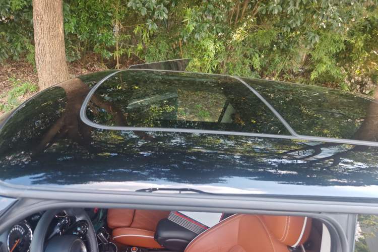 Used MINI MINI 2020 1.5T COOPER Artist