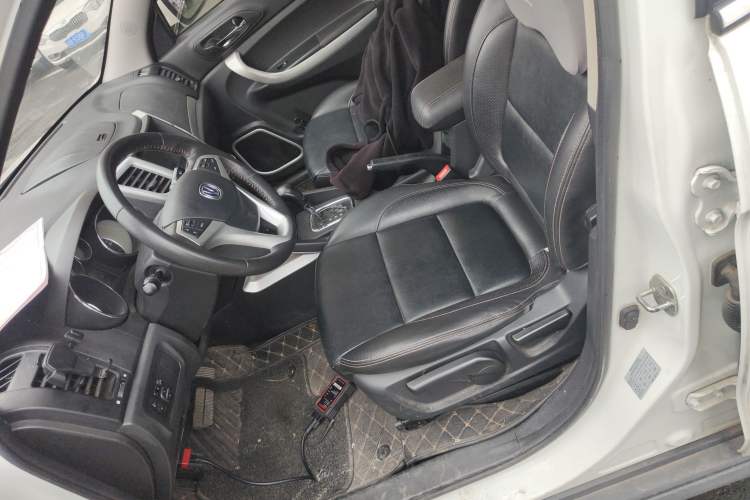 Used Changan CS35 2015 1.6L Automatic Luxury Model China IV Standard