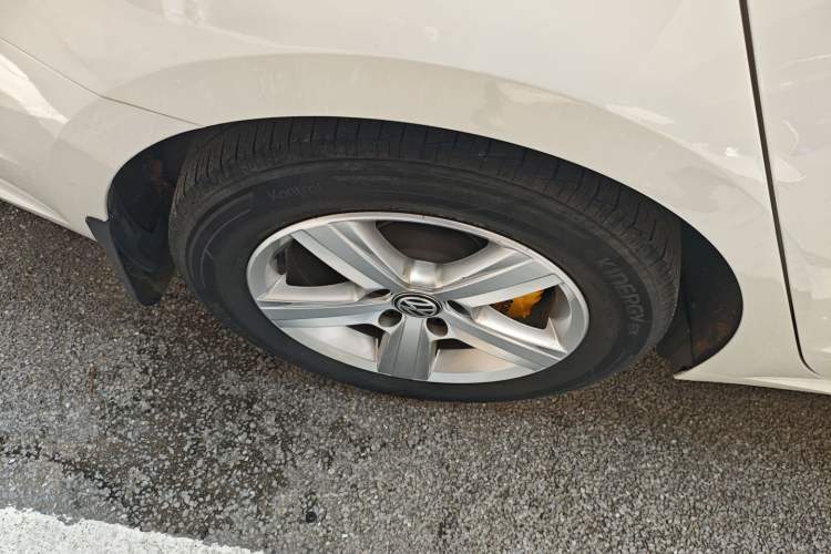 Used Volkswagen Lamando 2021 230TSI DSG Fashion Edition
