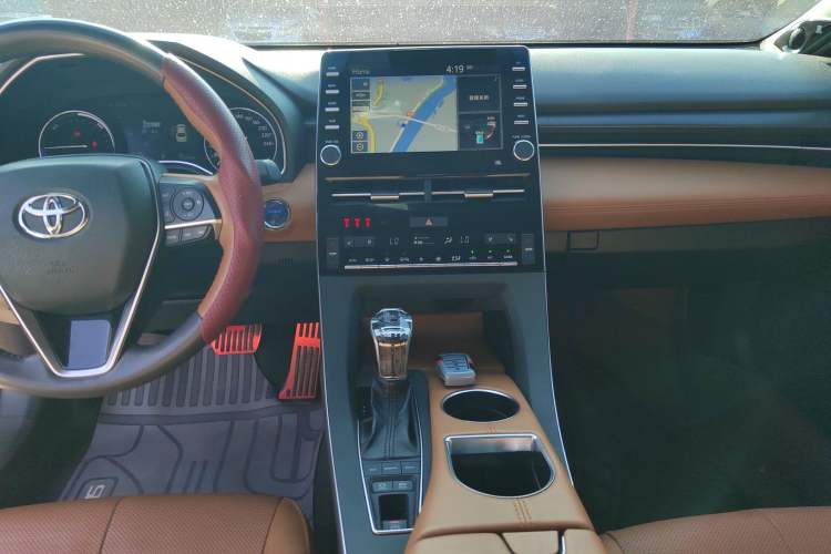 Used Toyota Avalon 2019 Dual-Engine 2.5L Limited Flagship Edition China V Standard Audio And AC Panel