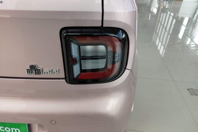 Used Geely Galaxy Panda 2024 Panda Mini 200km Endurance Bear