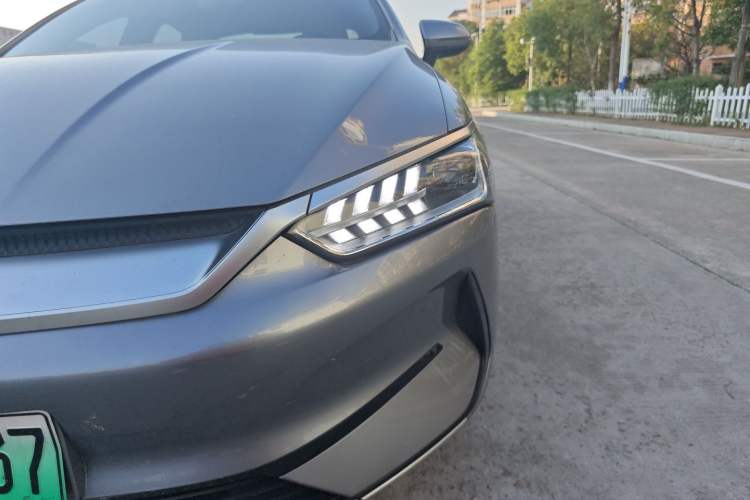 Used BYD Qin PLUS 2024 Honor Edition EV 420KM Leading Model