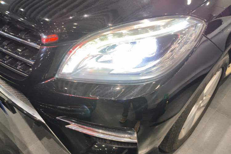 Used Mercedes-Benz M-Class 2015 ML 320 4MATIC