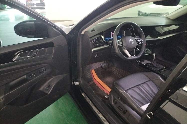 Used Volkswagen Passat 2024 330TSI Starry Elite Edition