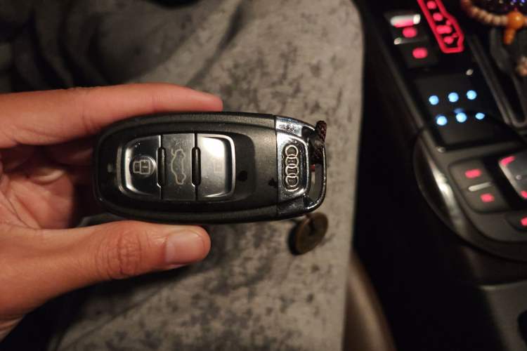 Used Audi A6L 2014 TFSI Comfort Model Vehicle Key