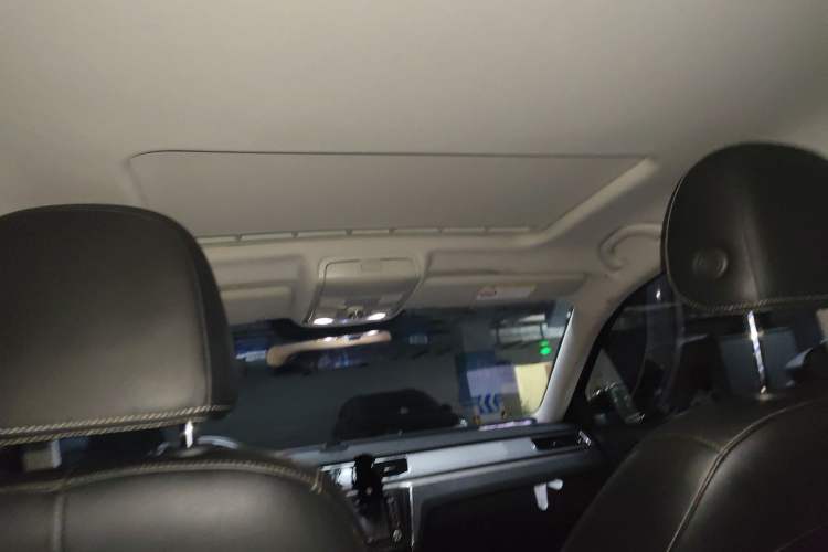 Used Volkswagen Passat 2016 280TSI DSG Prestige Edition Headliner