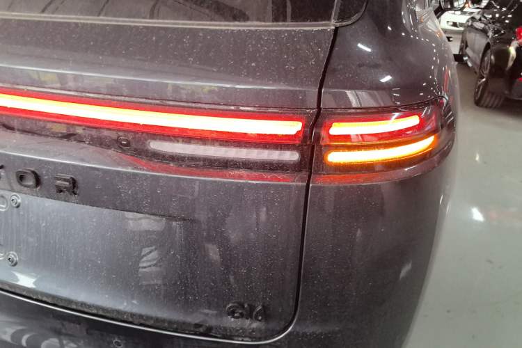 Used Leapmotor C16 2024 Range-Extended 200 Luxury Edition Exterior 3