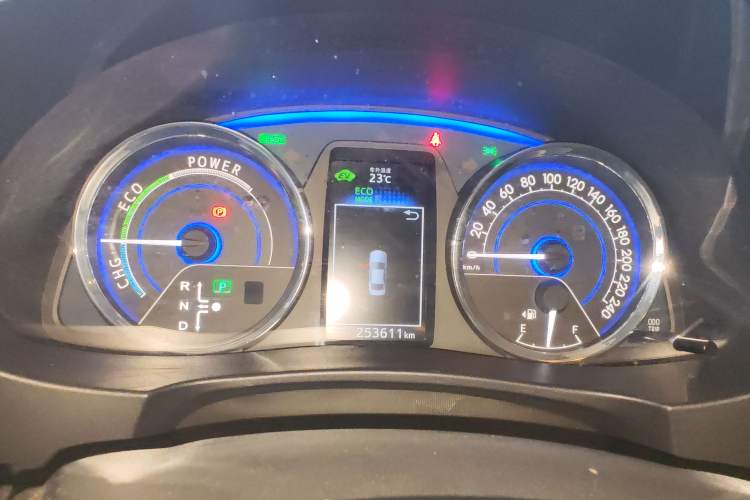 Used Toyota Corolla 2016 Dual-Engine 1.8L E-CVT Elite Edition Instrument Cluster