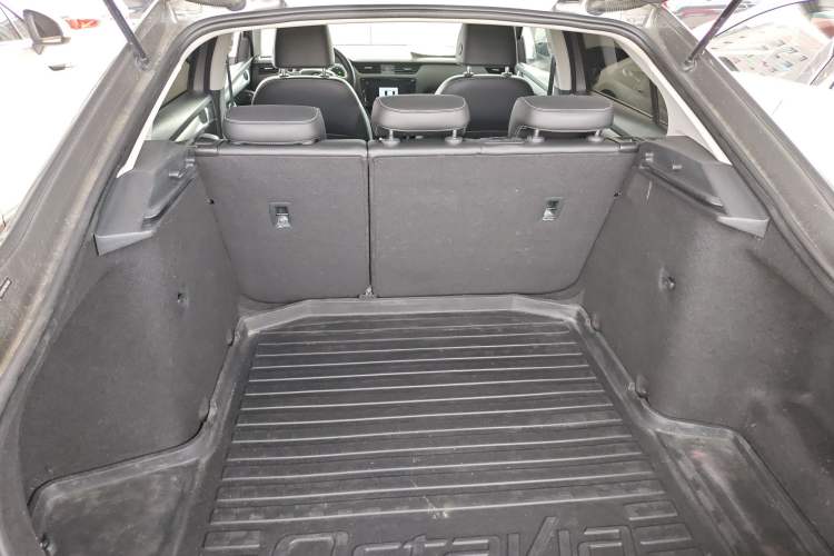 Used Skoda Octavia 2022 1.5L Automatic Comfort Edition Trunk