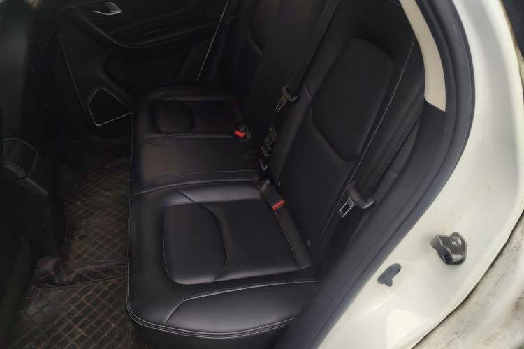 Used Bestune X40 2018 Internet Celebrity Edition 1.6L Automatic Luxury Version
