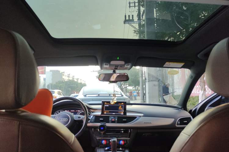 Used Audi A6L 2018 30th Anniversary Edition 45 TFSI quattro Sport model Headliner