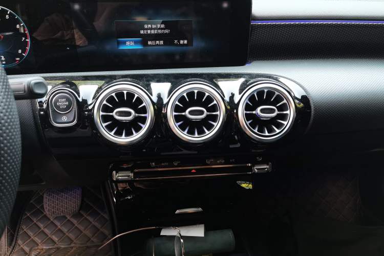 Used Mercedes-Benz A-Class 2020 Restyled A 200 L Sport Sedan Fashion Version
